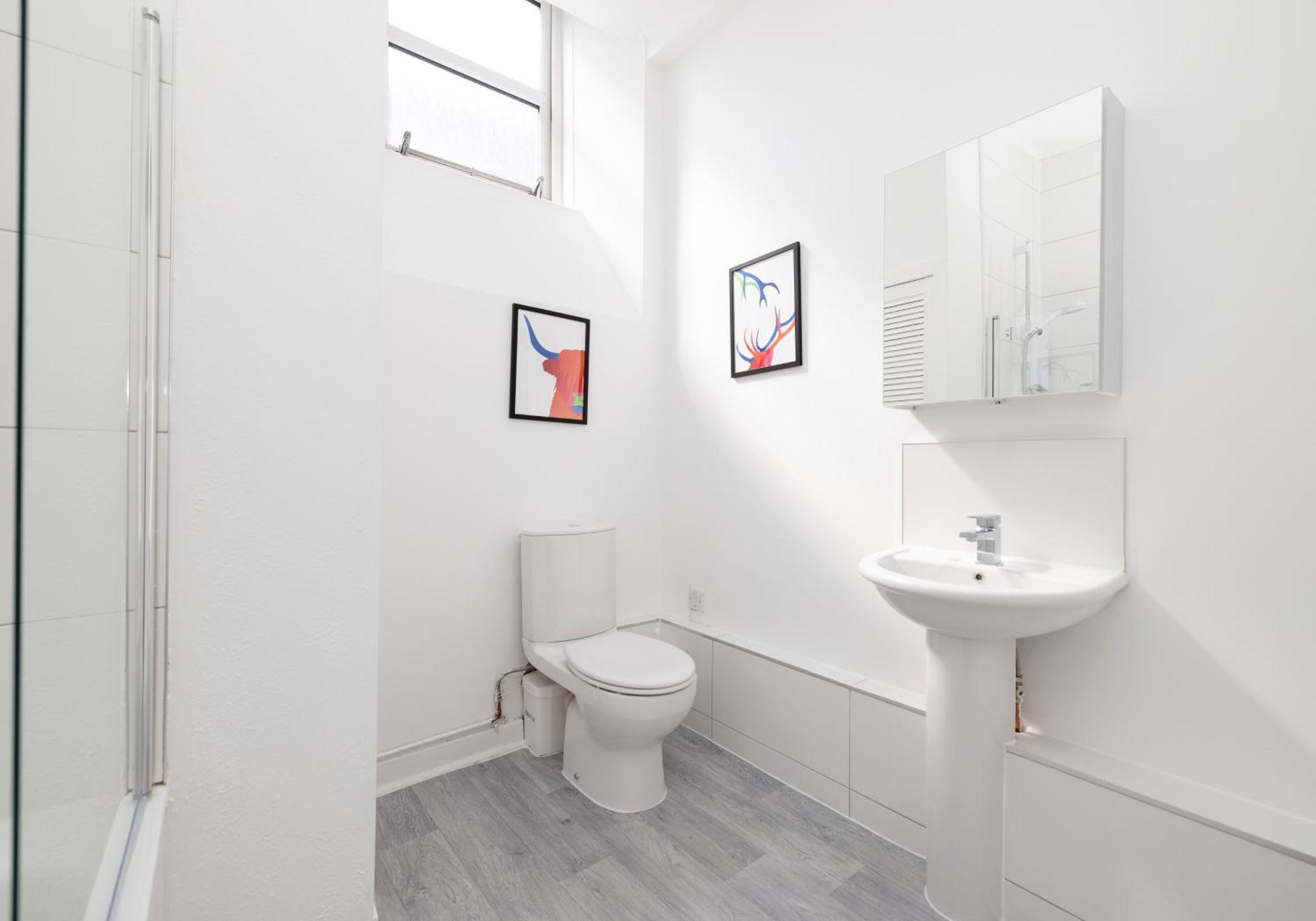 Charming 2bedroom On Thistle Street Apartment *